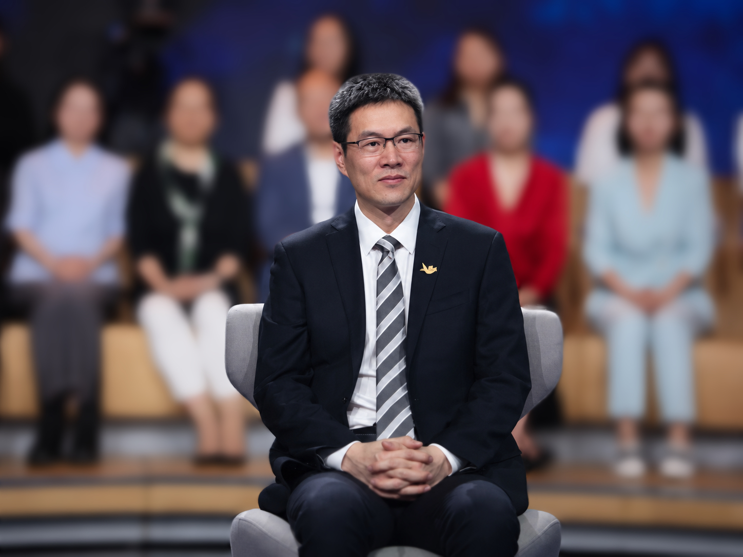 云英谷挂牌港交所，第一家机构投资人是如何发现它的？